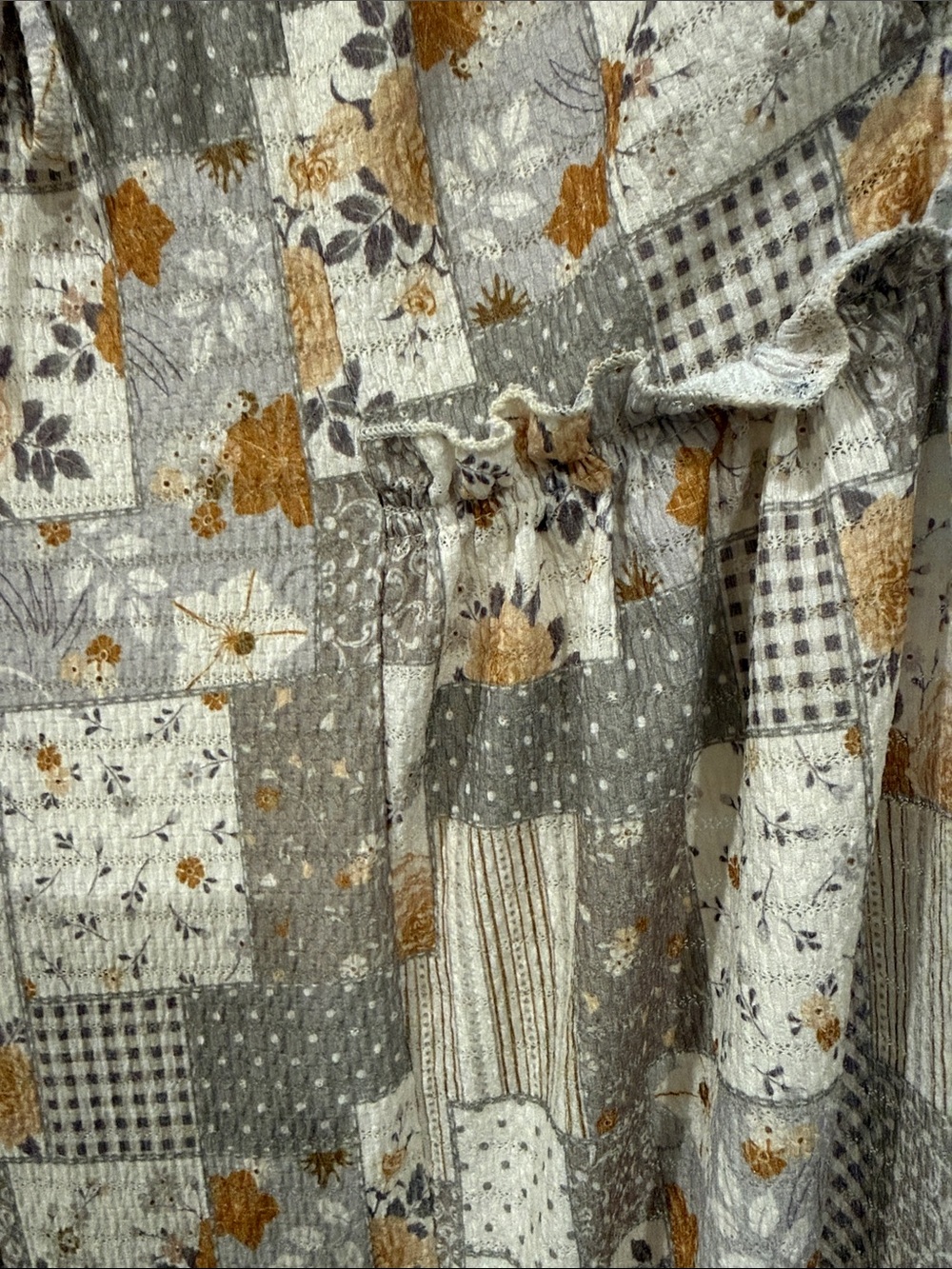 Women's Patchwork Floral Wide-Leg Pants - Gray & Mustard - Picture 2 of 5
